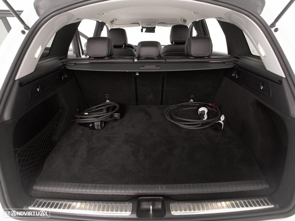 Mercedes-Benz GLC 300 de 4Matic 9G-TRONIC - 13