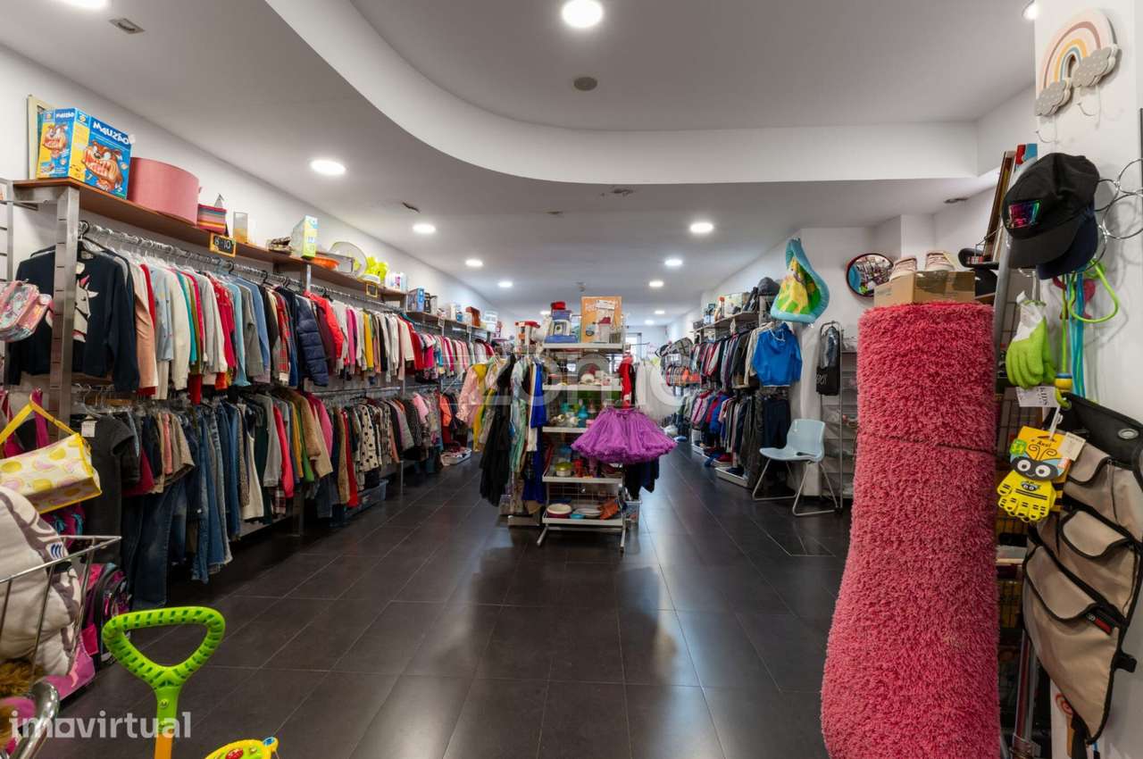 Espaço Comercial Centro Cidade da Maia - Grande imagem: 4/19