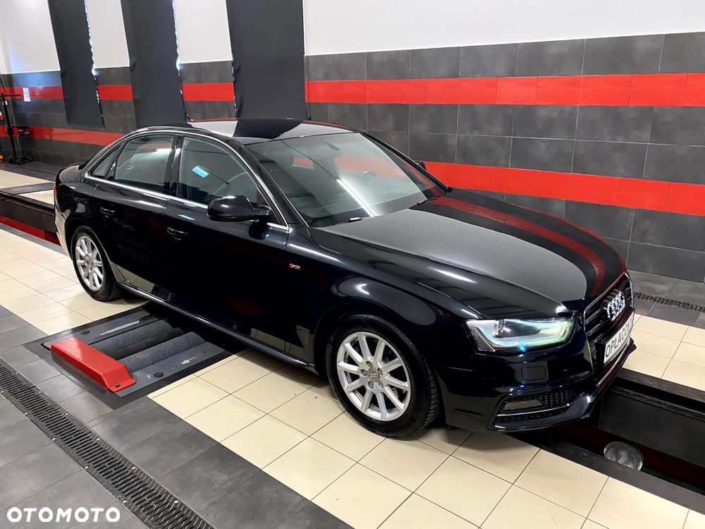 Audi A4 Limousine 1.8 TFSI quattro S line Sportpaket - 8