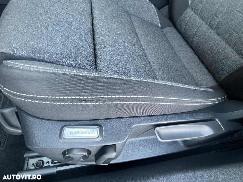 Volkswagen Passat 2.0 TDI DSG Comfortline - 14