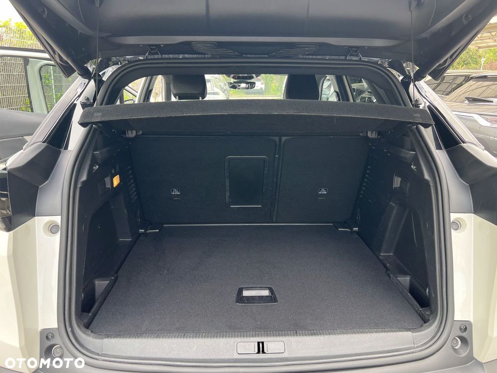 Peugeot 3008 1.2 PureTech GT S&S EAT8 - 10