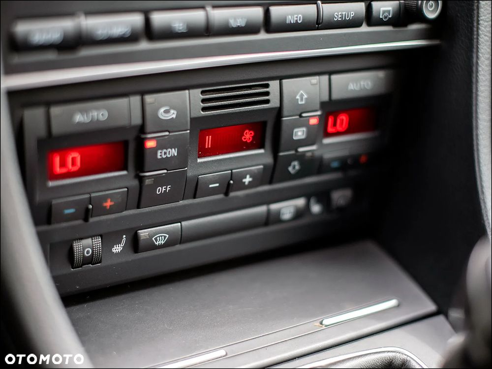 Audi A4 Avant - 29
