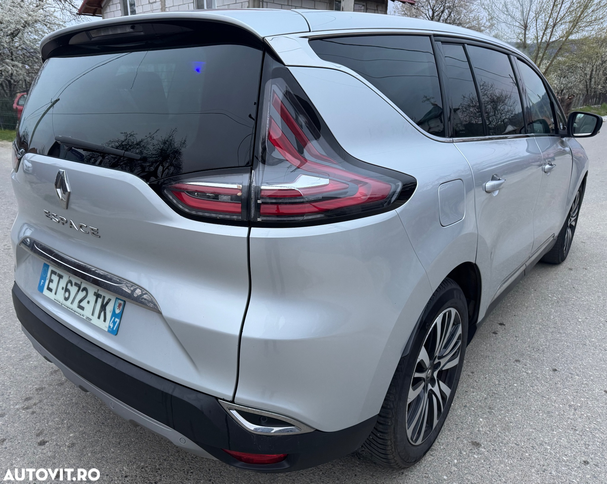 Renault Espace Energy dCi 160 EDC Initiale Paris - 4