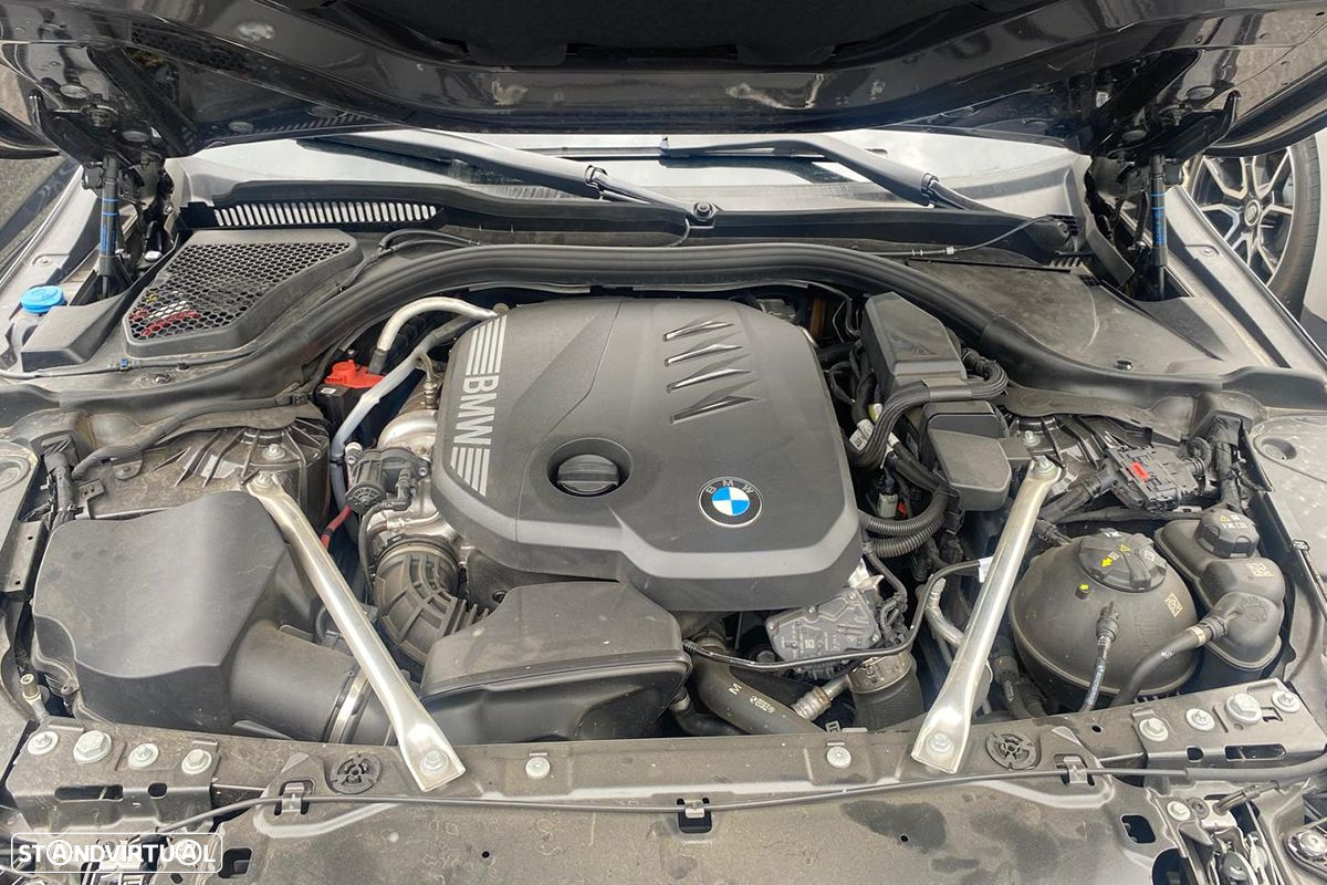 BMW 520 d Pack Desportivo M - 21