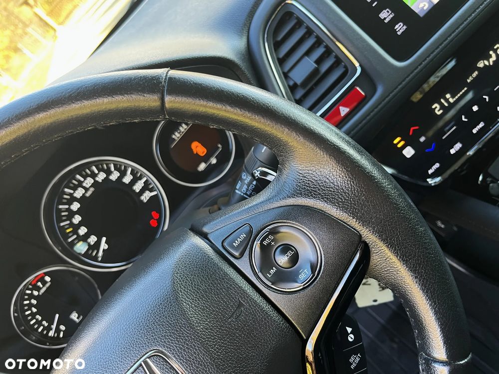 Honda HR-V 1.5 i-VTEC CVT Executive - 24