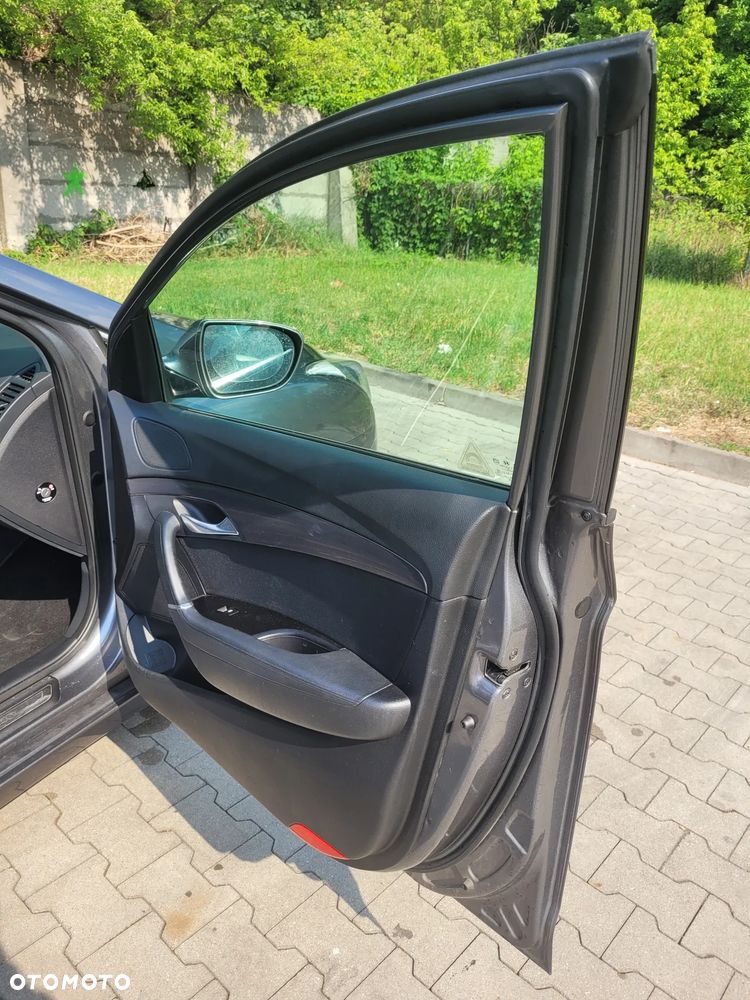 Hyundai i40 2.0 GDI Comfort + - 24