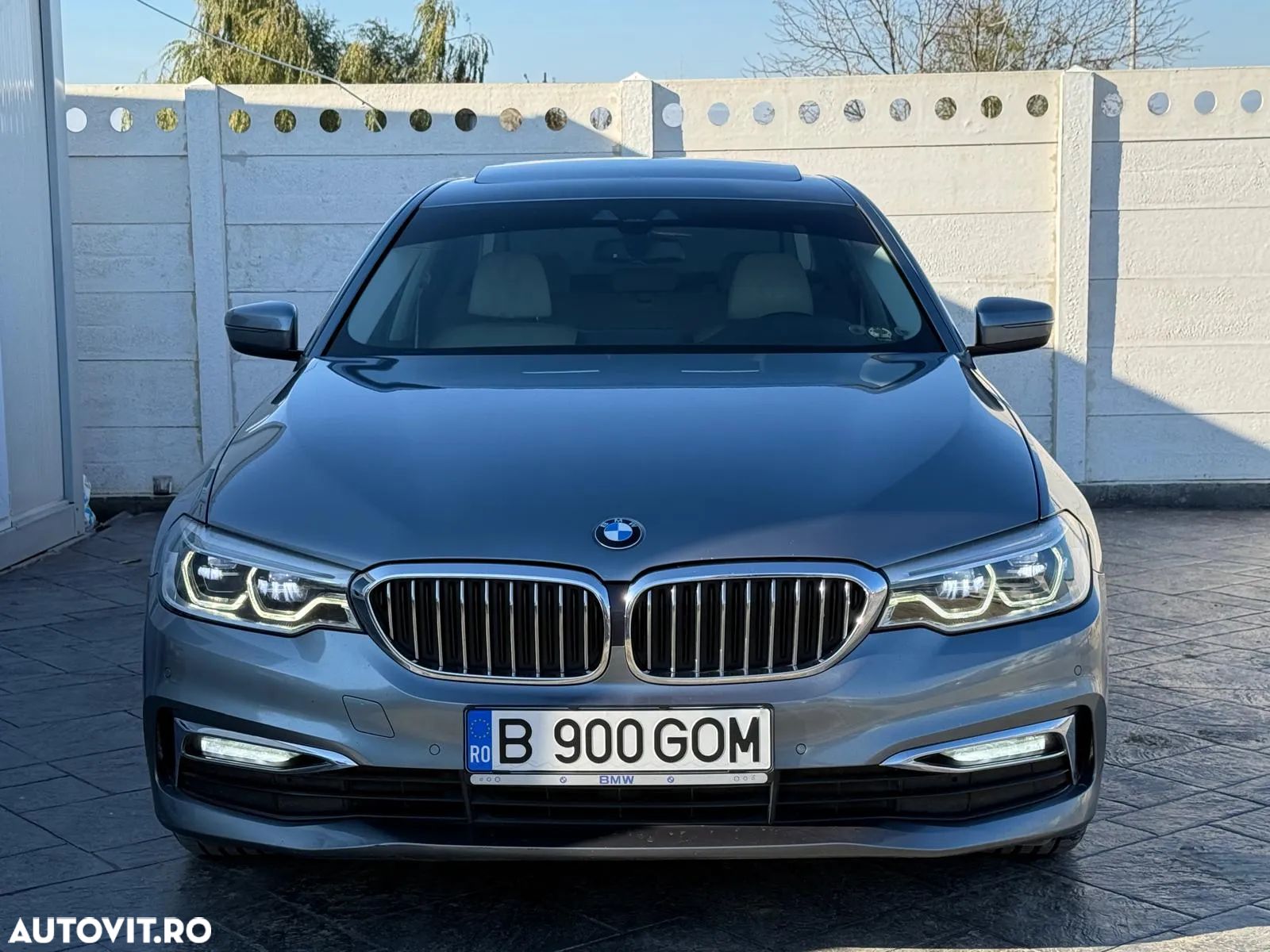 BMW Seria 5 520d AT - 1