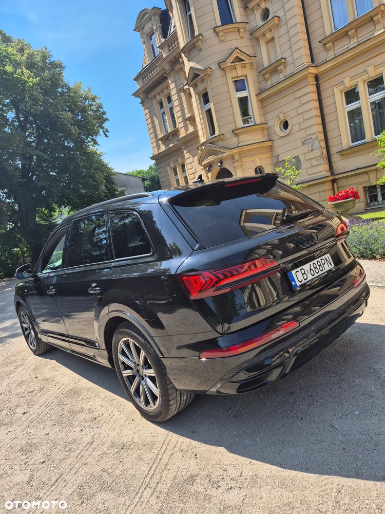 Audi Q7 - 9