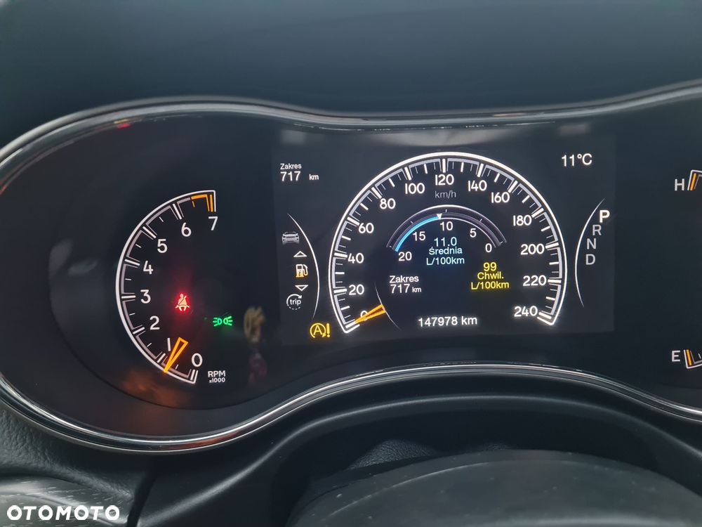 Jeep Grand Cherokee - 8