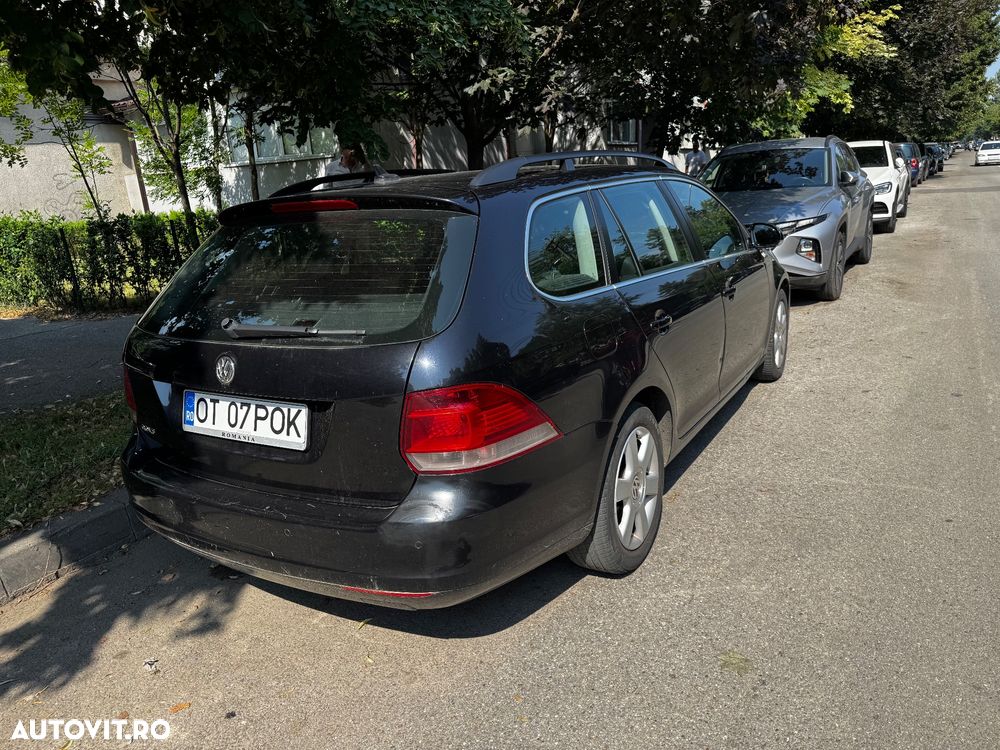 VOLKSWAGEN Golf 2011 — imagine 8