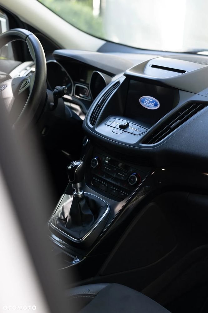 Ford Kuga 1.5 EcoBoost FWD Titanium - 7