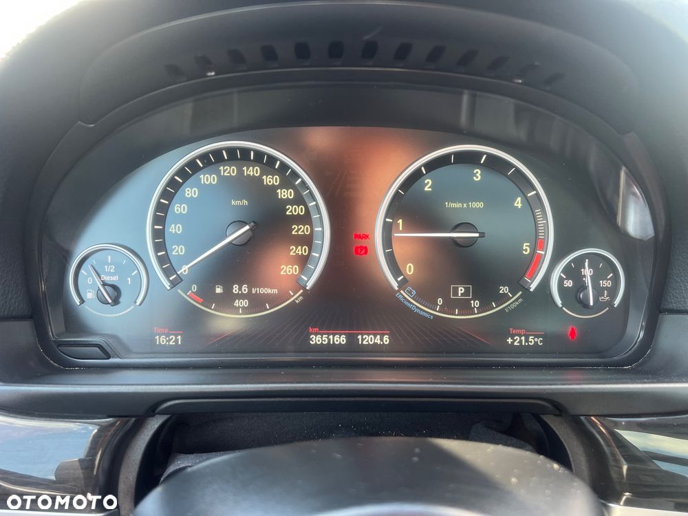 BMW Seria 5 520d - 10