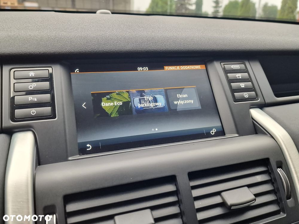 Land Rover Discovery Sport - 26