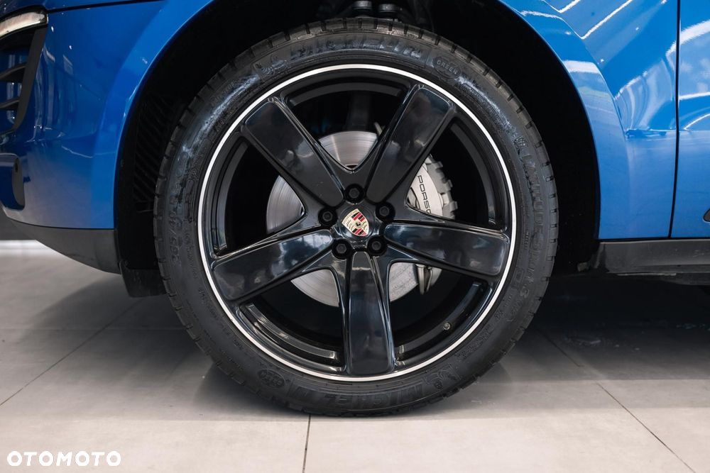 Porsche Macan S - 38