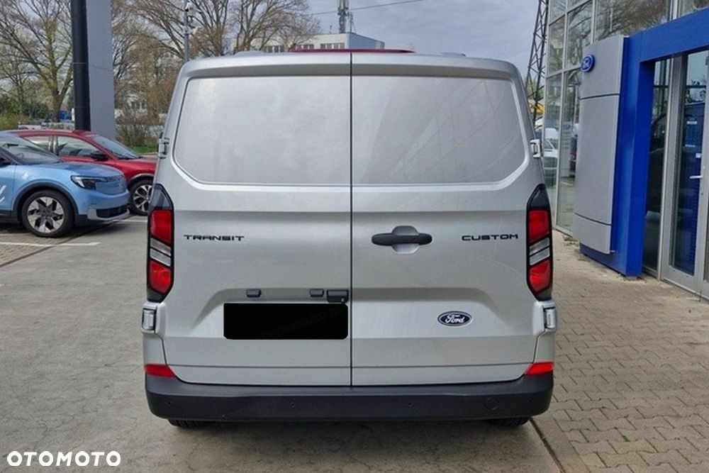 Ford Transit Custom 320 L2H1 Trend A8 2.0 136KM - 8