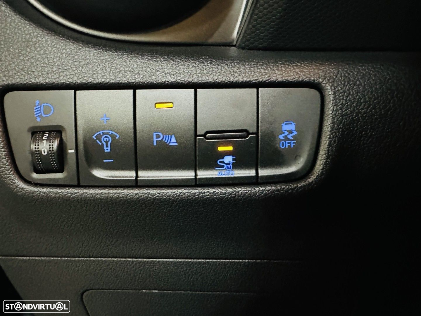 Hyundai Kauai EV 64.8 kWh Premium - 18