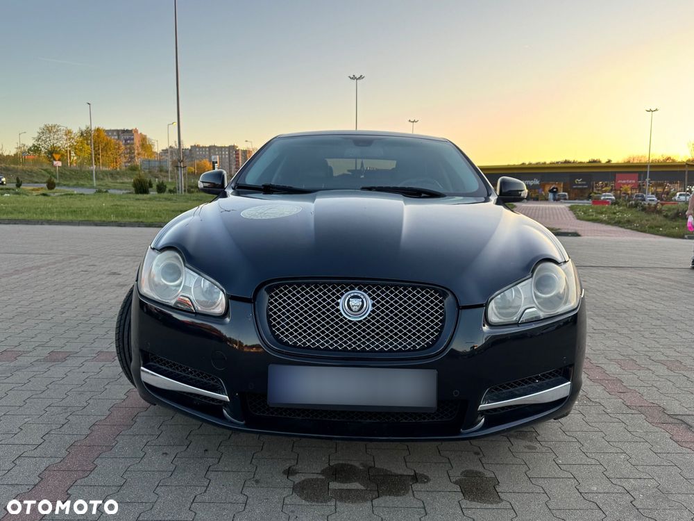 Jaguar XF 3.0 V6 Premium Luxury - 2