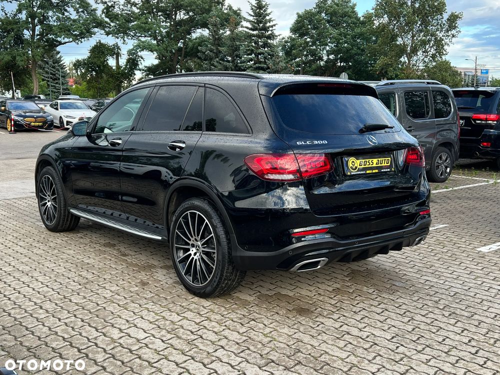 Mercedes-Benz GLC - 7