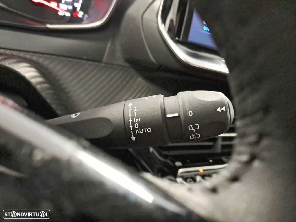 Peugeot 2008 1.2 PureTech Style - 14