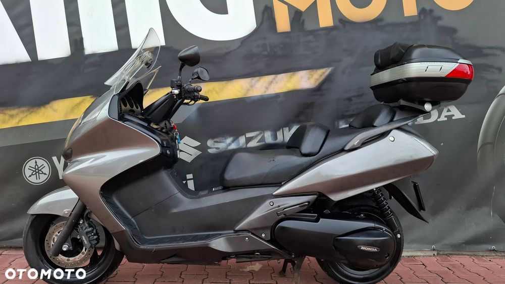 Honda Silver Wing - 11