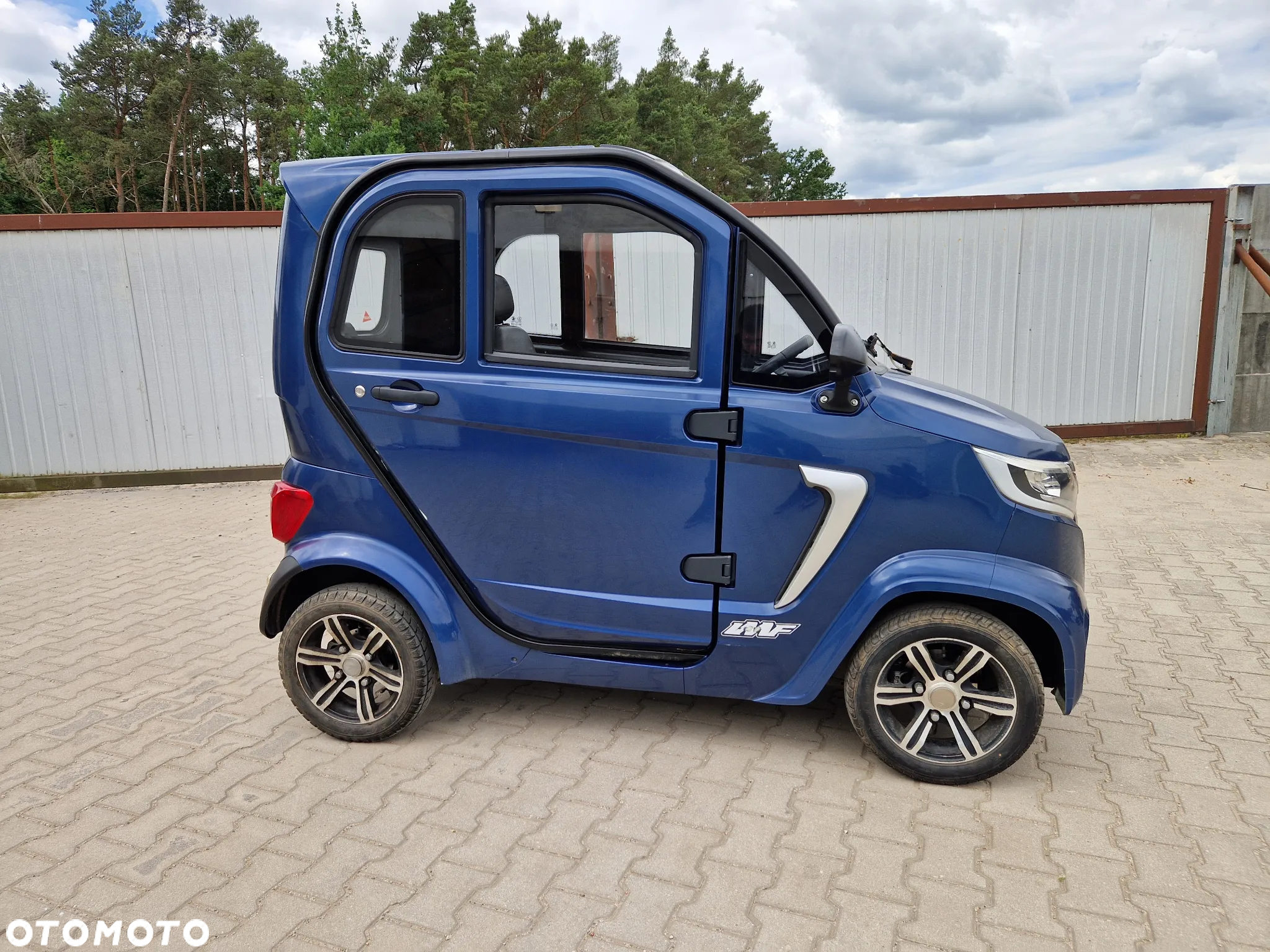 Microcar Inny - 12