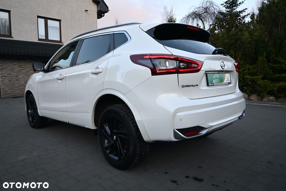 Nissan Qashqai 1.7 dCi 4x4 Tekna+ Xtronic - 5