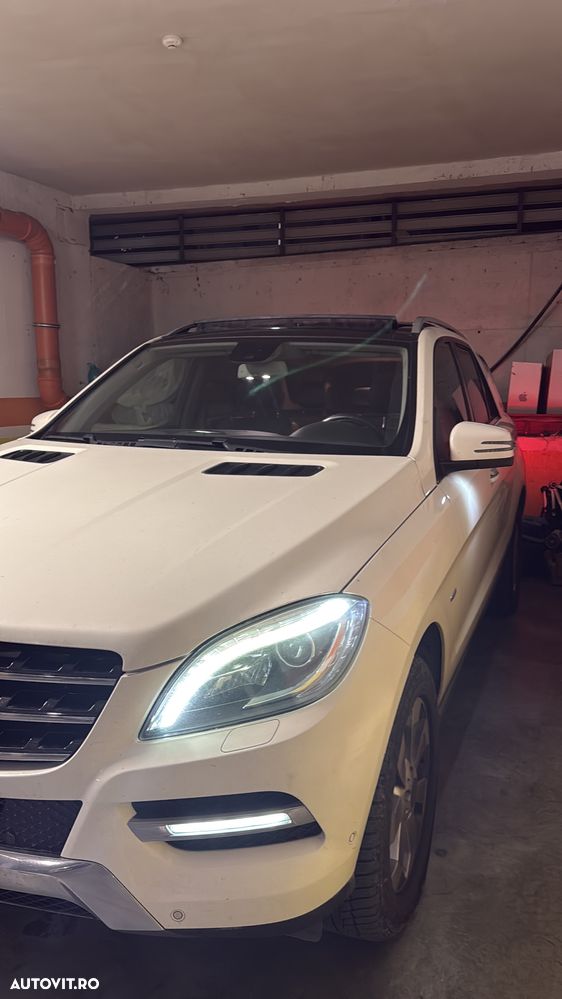 Mercedes-Benz ML - 13