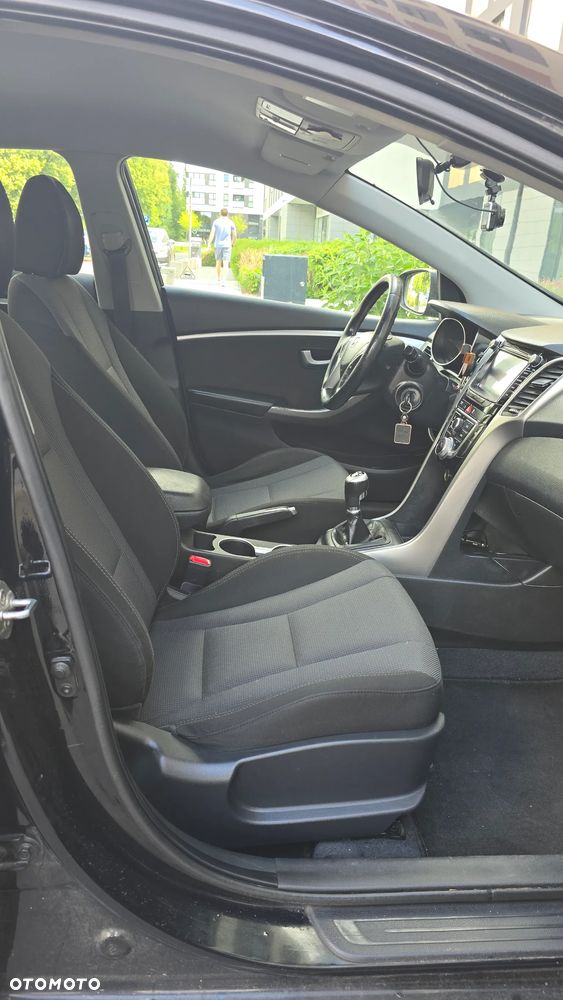 Hyundai i30 1.4 CRDi Comfort - 10