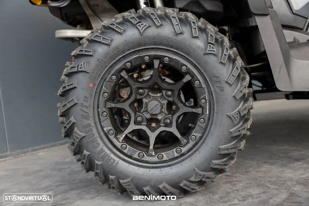 Can-Am Outlander 650 MAX XT-P - 17