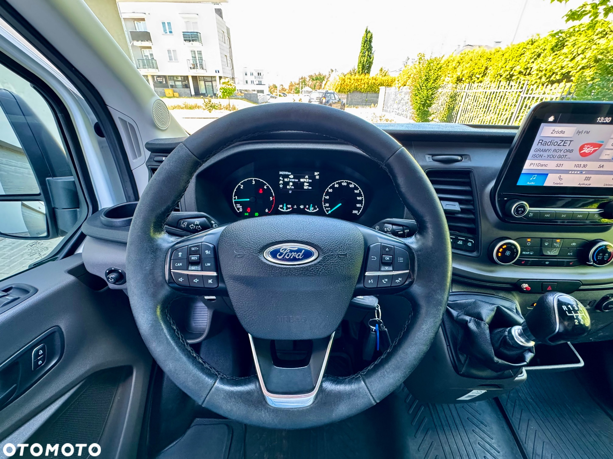 Ford TRANSIT AWD 4X4 podwójne drzwi / drzwi tylne 180 Faktura VAT 23% Kamera Monitor 170KM klimatyzacja podgrzewane siedzenia czujniki 3 osobowy faktura VAT23% serwis zadbany BOGATA OPCJA L2H2 wysoki napęd na cztery koła - 8