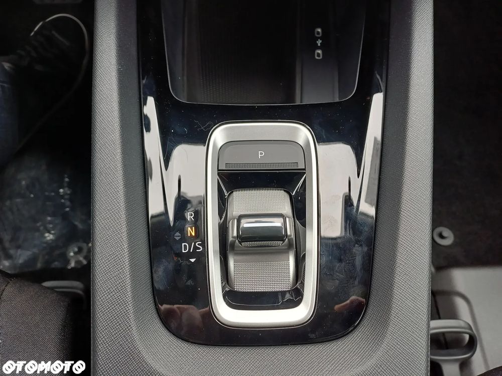 Skoda Octavia 1.5 TSI mHEV Drive Essence DSG - 18