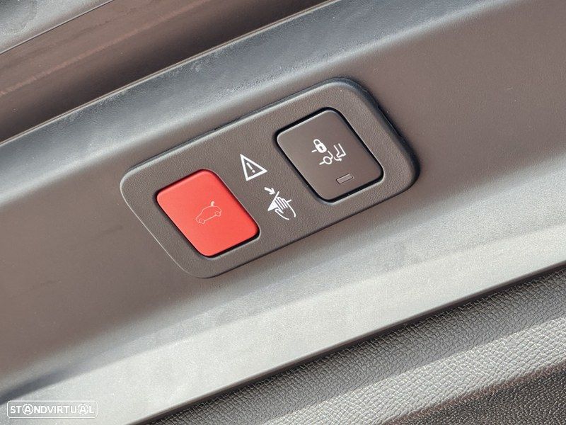 Peugeot 5008 1.5 BlueHDi GT Line J19 EAT8 - 40