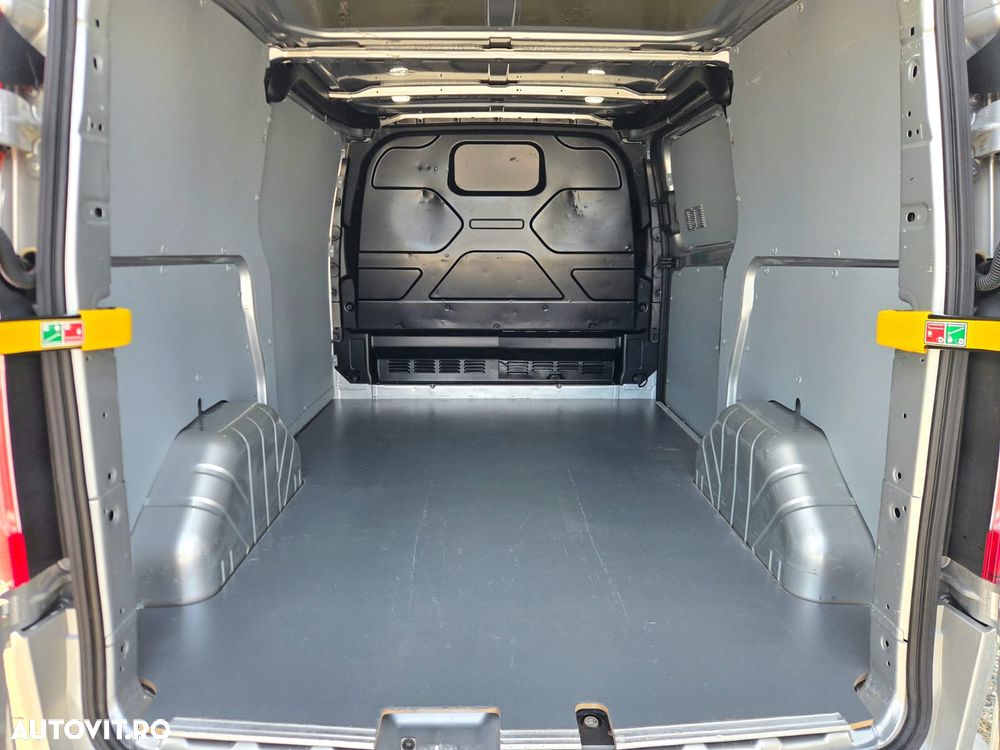 Ford Transit Custom L1H1 Cv Automata - 12