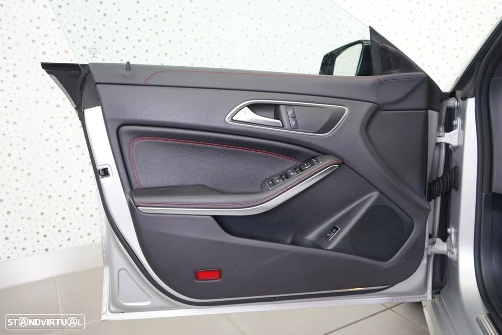 Mercedes-Benz CLA 180 d Shooting Brake AMG Line Aut. - 20