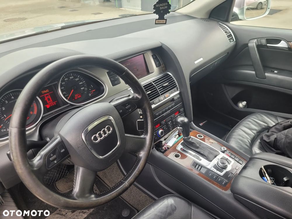 Audi Q7 ver-3-6-fsi-quattro-tiptronic - 9