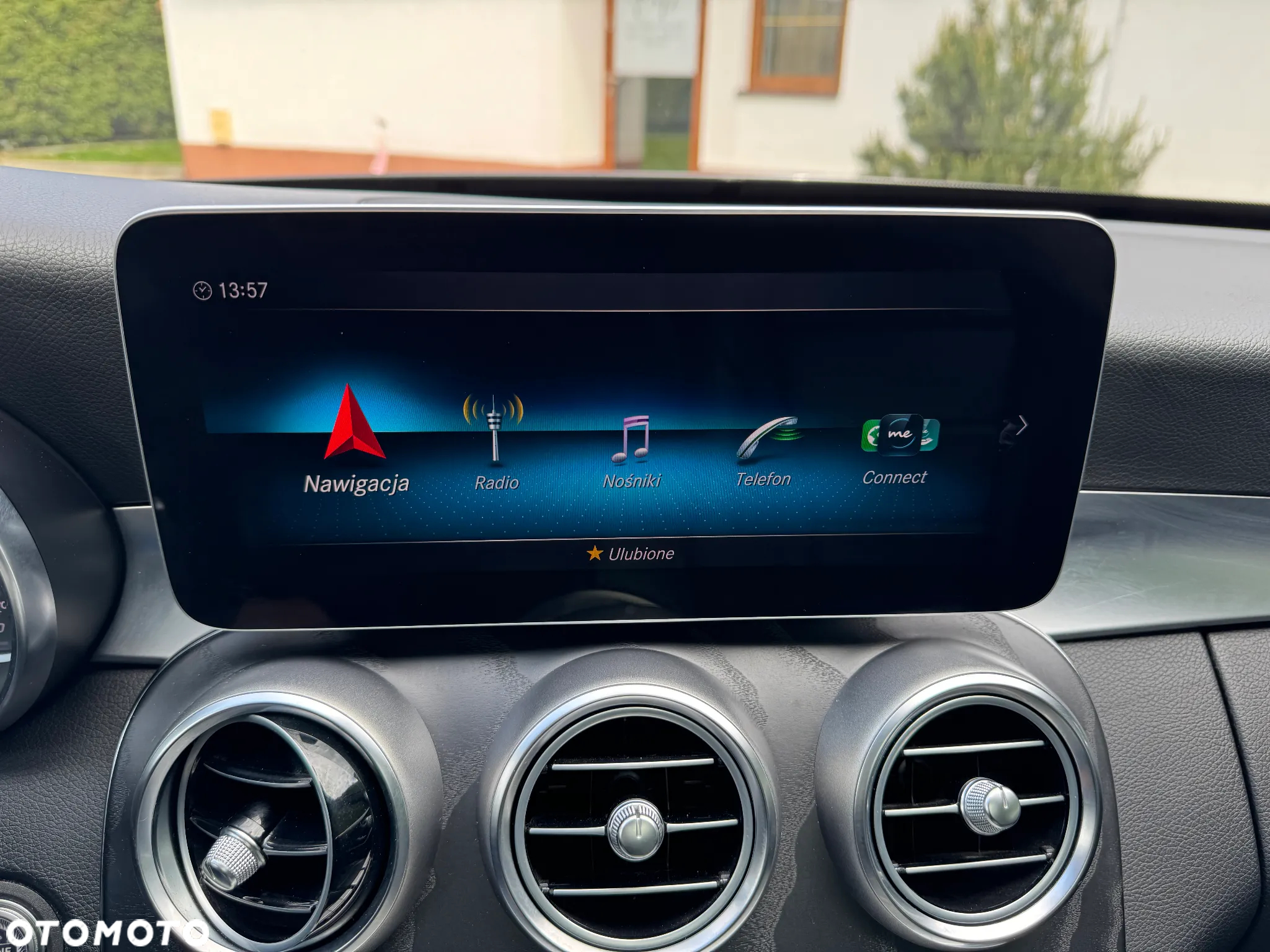 Mercedes-Benz Klasa C 300 4Matic T 9G-TRONIC - 28
