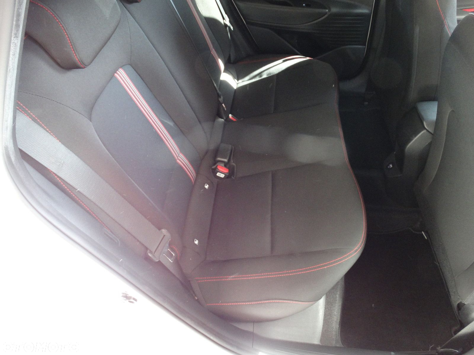 Hyundai i20 - 12