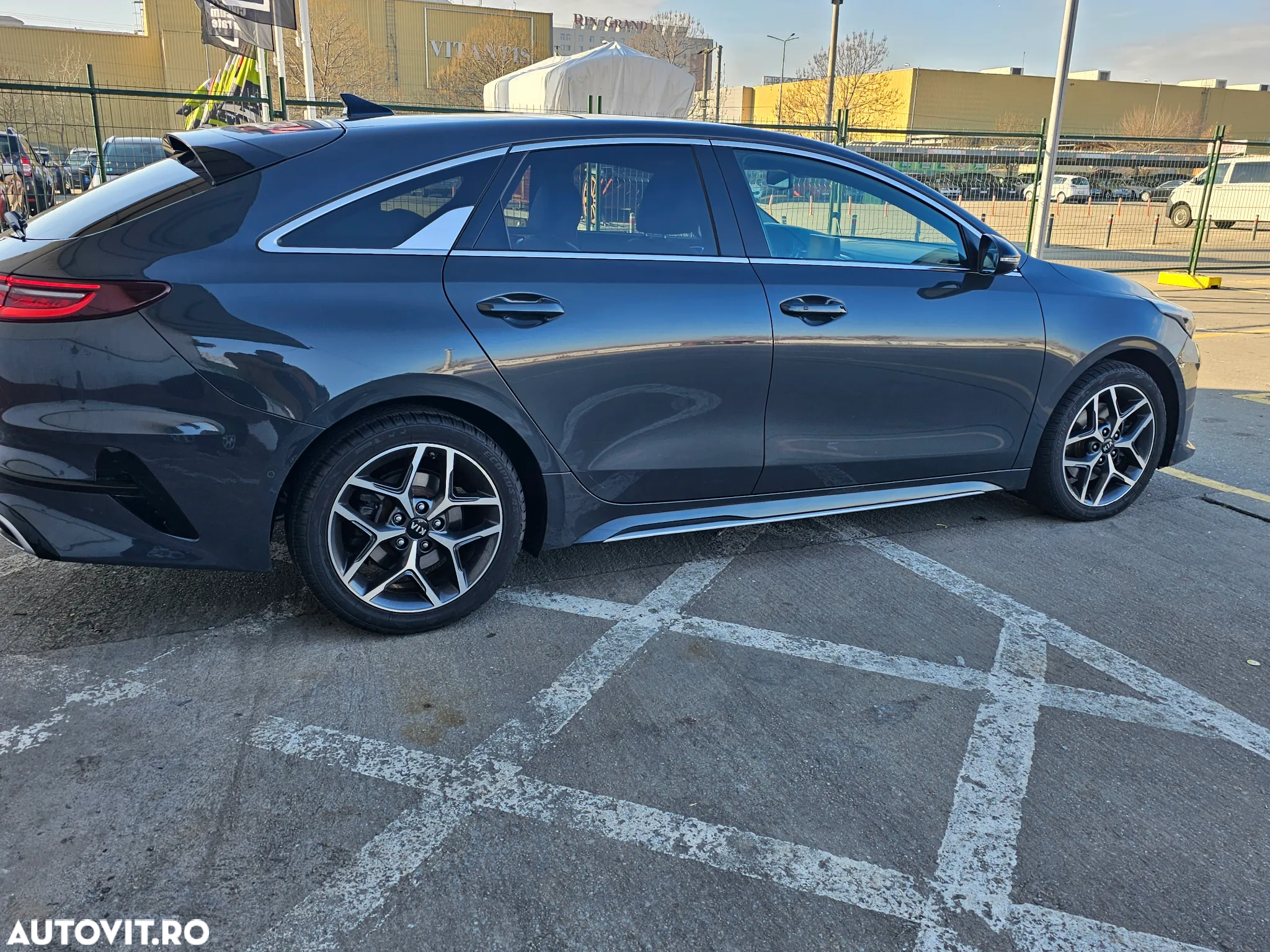 Kia Pro Ceed ProCeed 1.6 CRDi DCT7 SCR GT LINE - 4