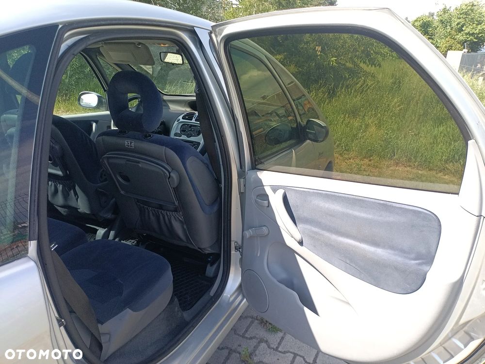 Citroën Xsara Picasso 1.6 HDI SX - 11