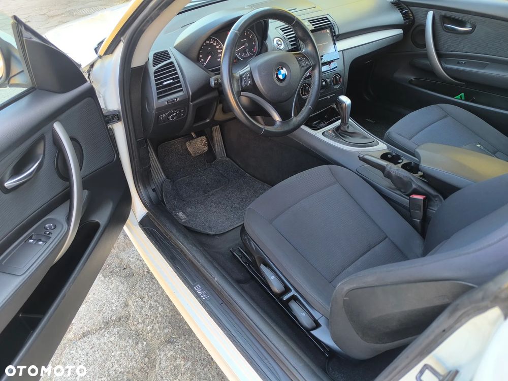 BMW Seria 1 116i - 6