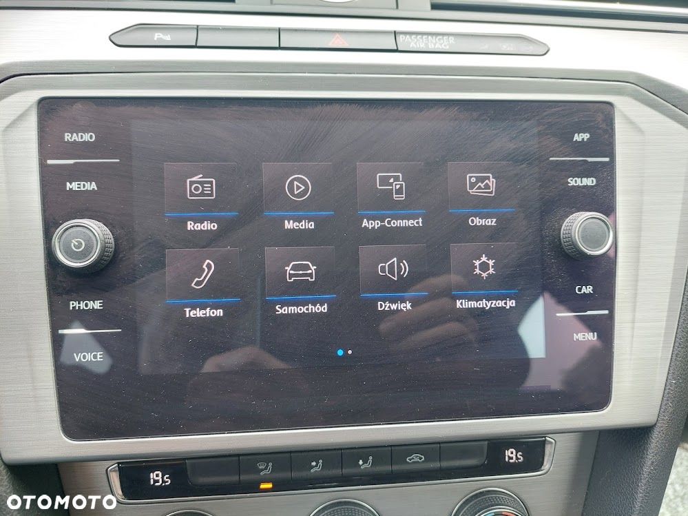 Volkswagen Passat 2.0 TDI BMT Comfortline - 16