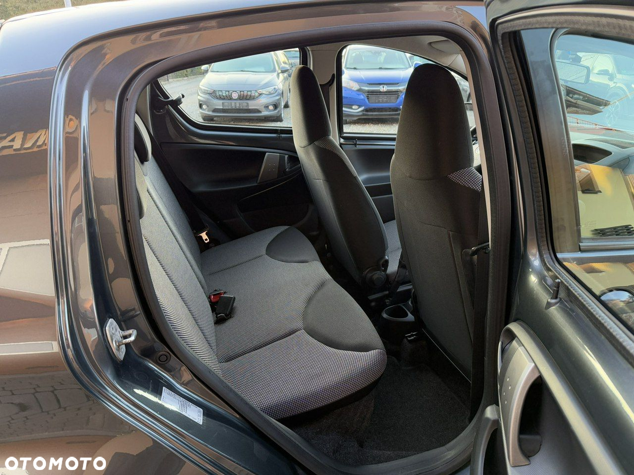 Toyota Aygo Cool - 16