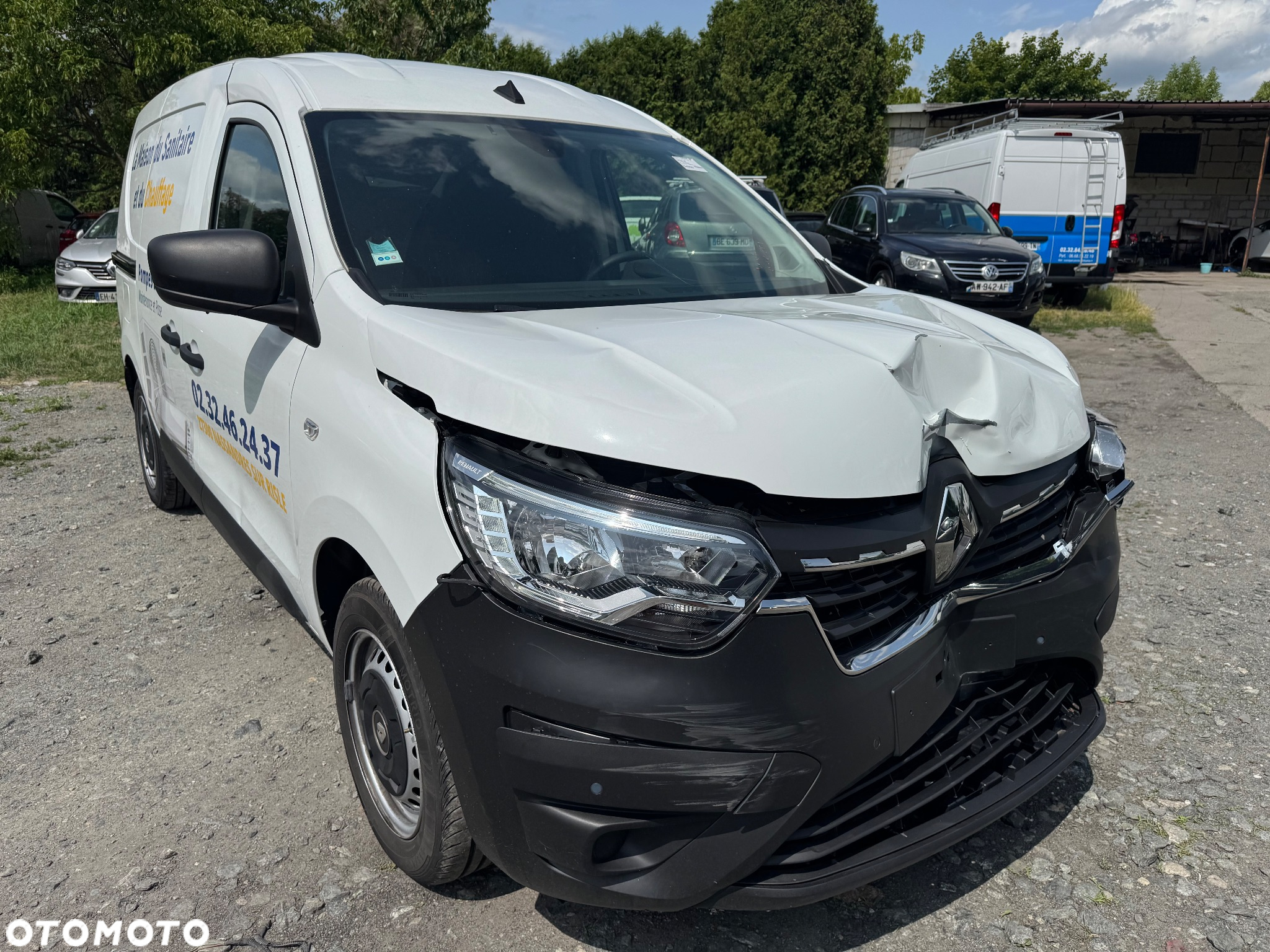 Renault EXPRESS 1.5dci KAMERA; NAWIGACJA, PÓŁ SKÓRY, CZUJNIKI PRZÓD I TYŁ świeżo sprowadzony, OKAZJA!!! - 16