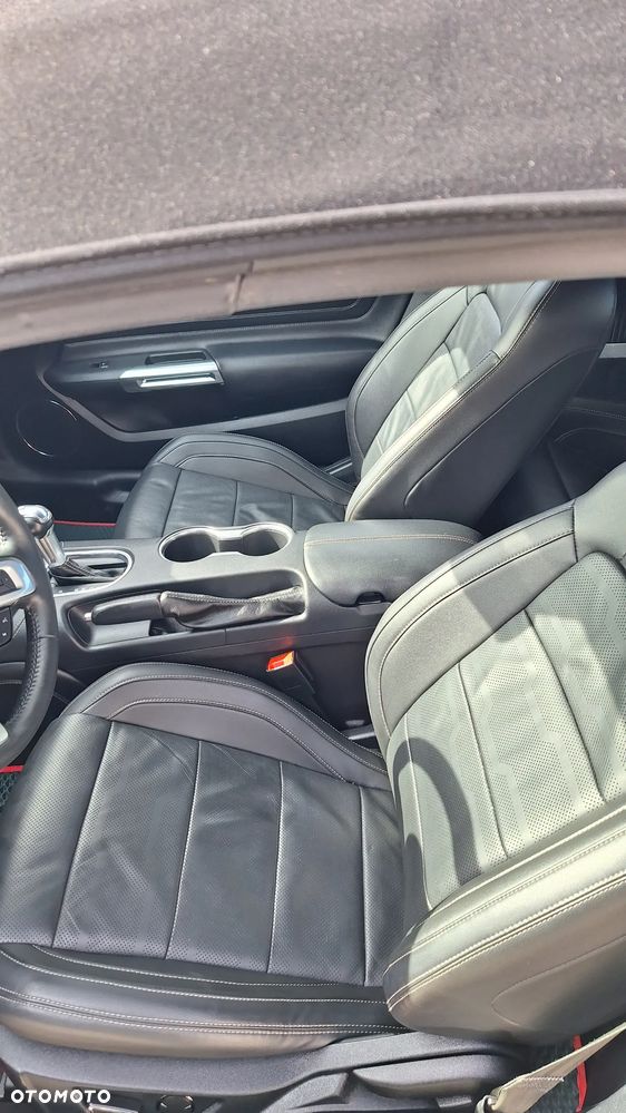 Ford Mustang 5.0 Ti-VCT V8 GT - 8