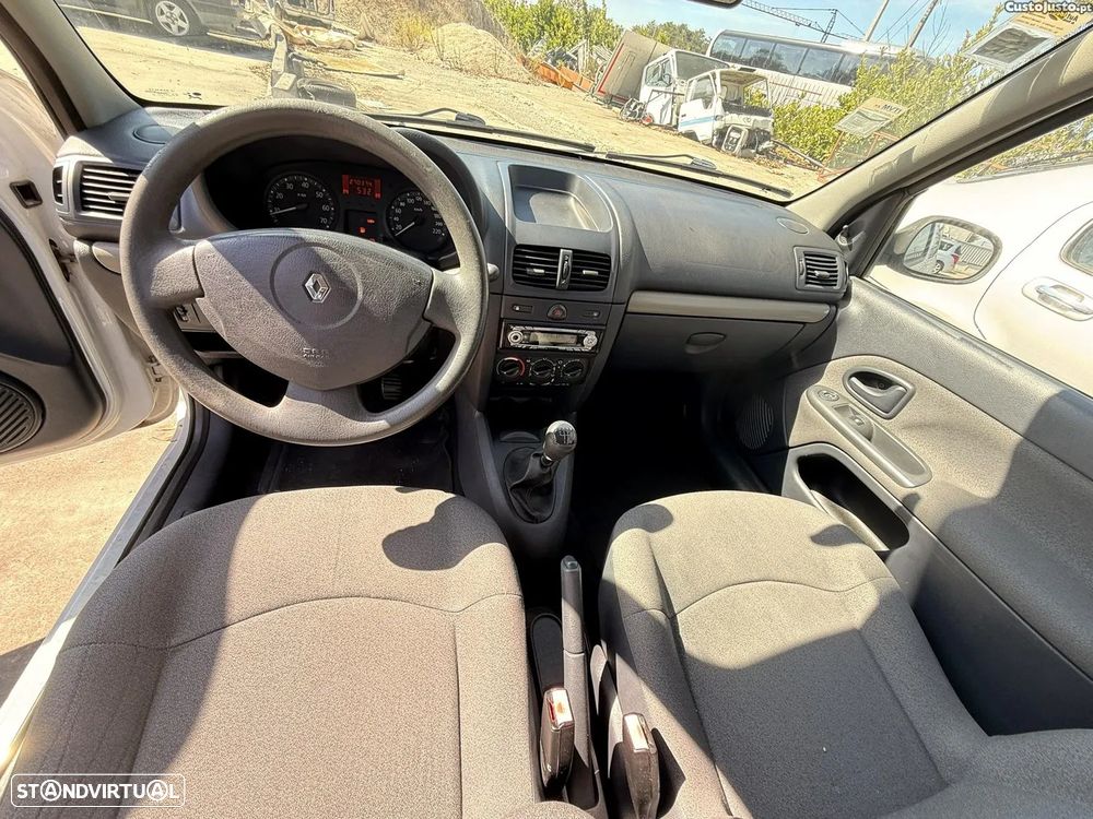 Renault Clio 1.5 dCi Pack - 12