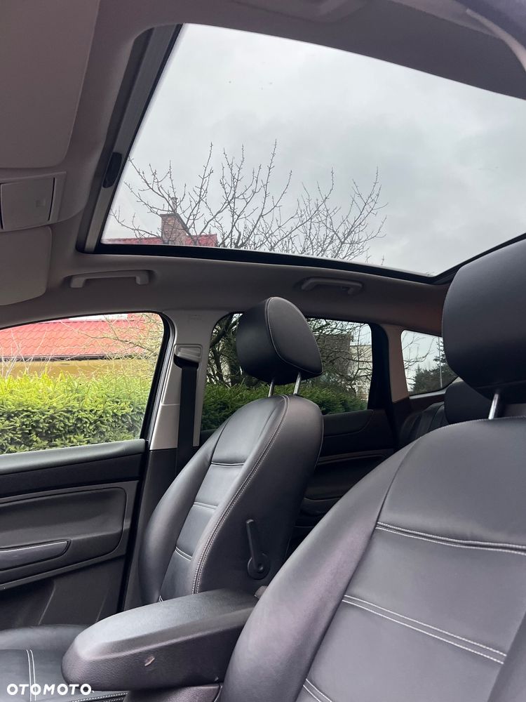 Ford Kuga 2.0 TDCi 4x4 Titanium - 21