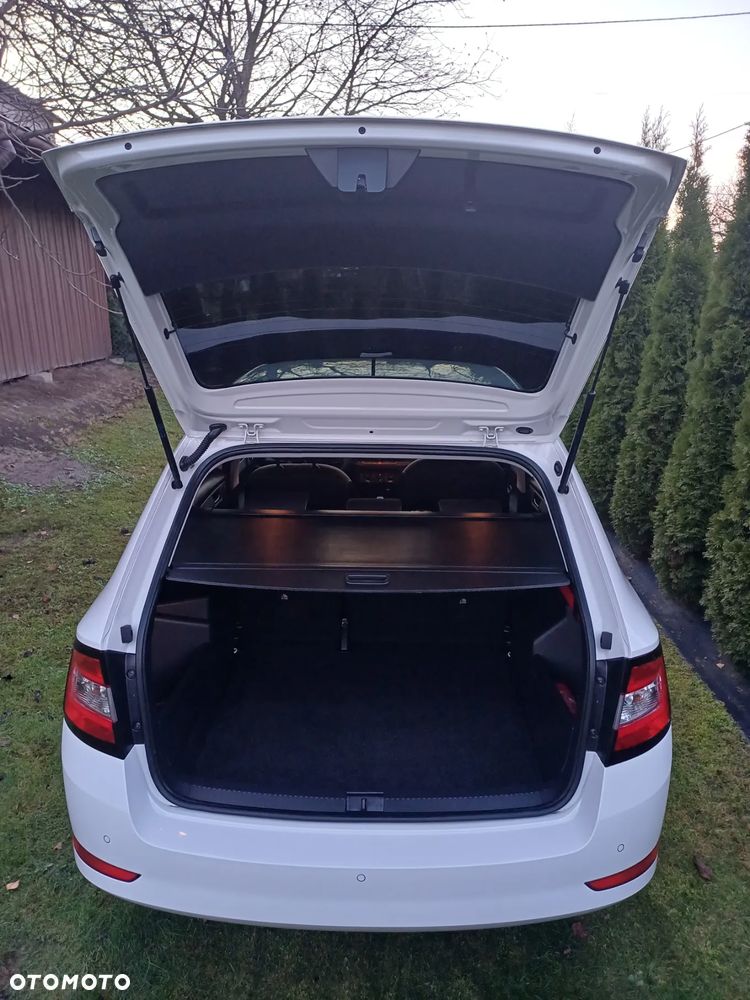 Skoda Fabia 1.0 TSI Active - 9