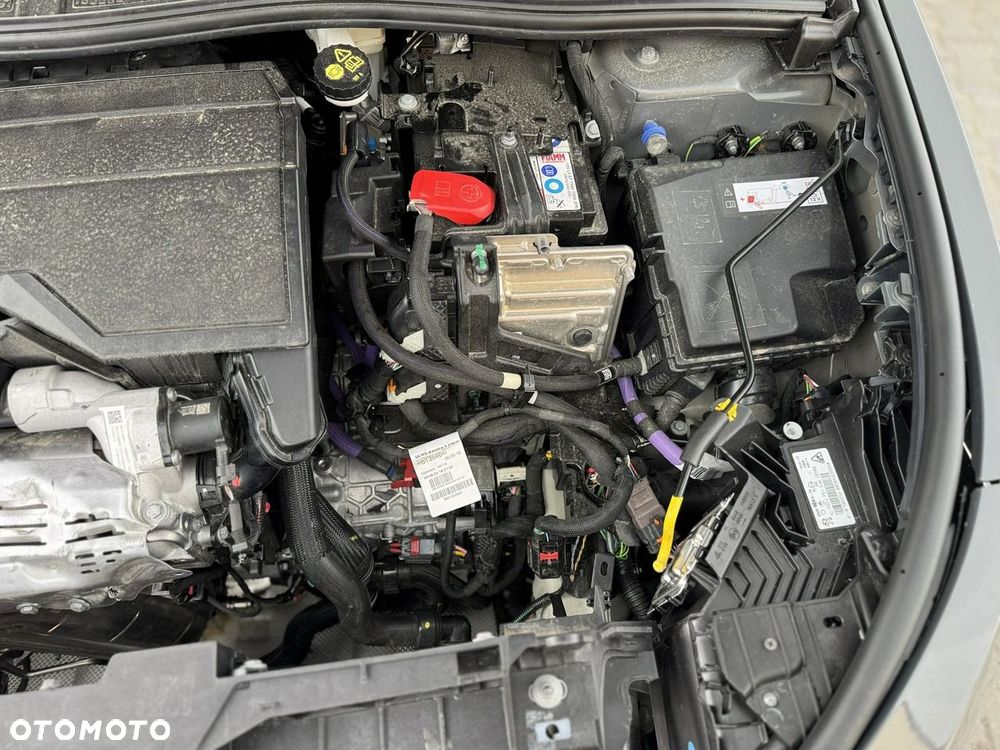 Peugeot 408 HYBRID 136 e-DSC6 Allure - 14