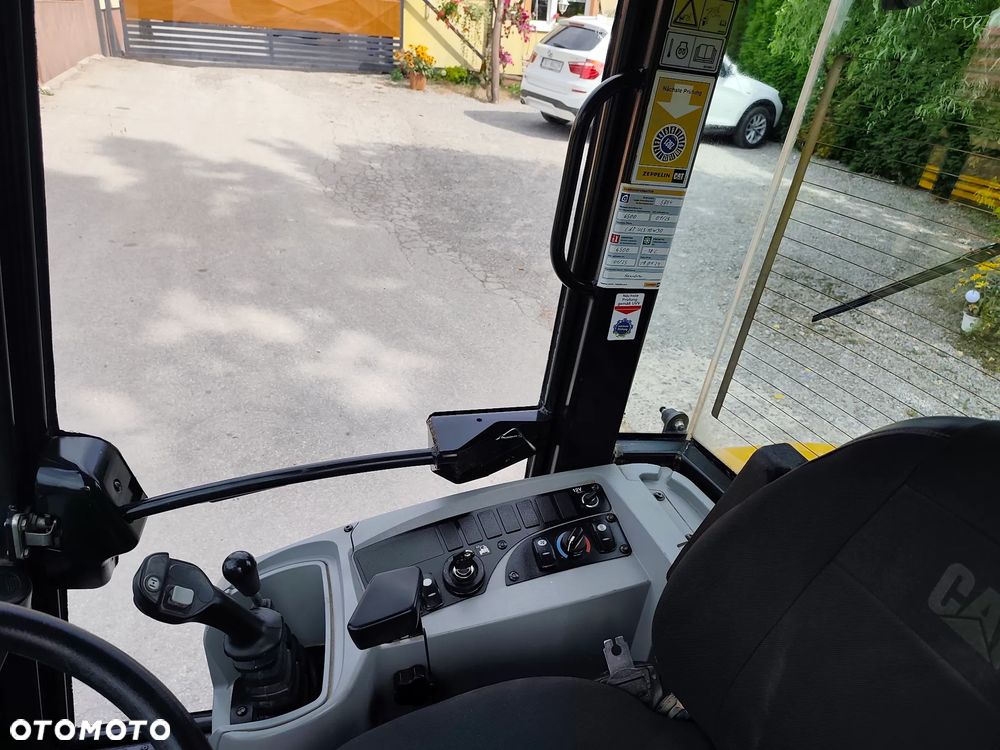 Caterpillar Cat906H/2010Rok/Oryginał/Łyżka-Widły/ - 19