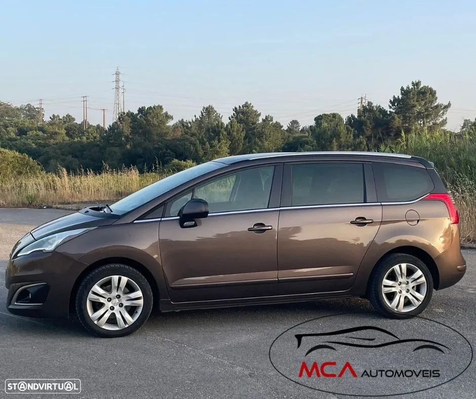 Peugeot 5008 1.6 BlueHDi Allure J17 - 3